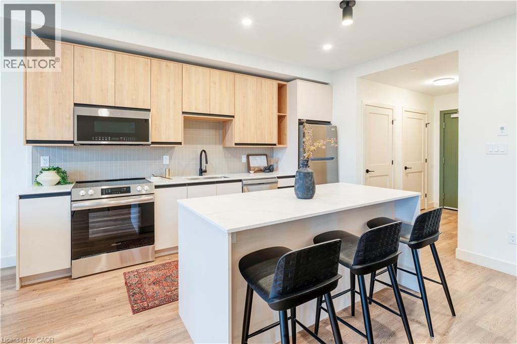 4390 Hillview Drive Unit# 201, Beamsville, Ontario  L0R 1B1 - Photo 2 - 40792250