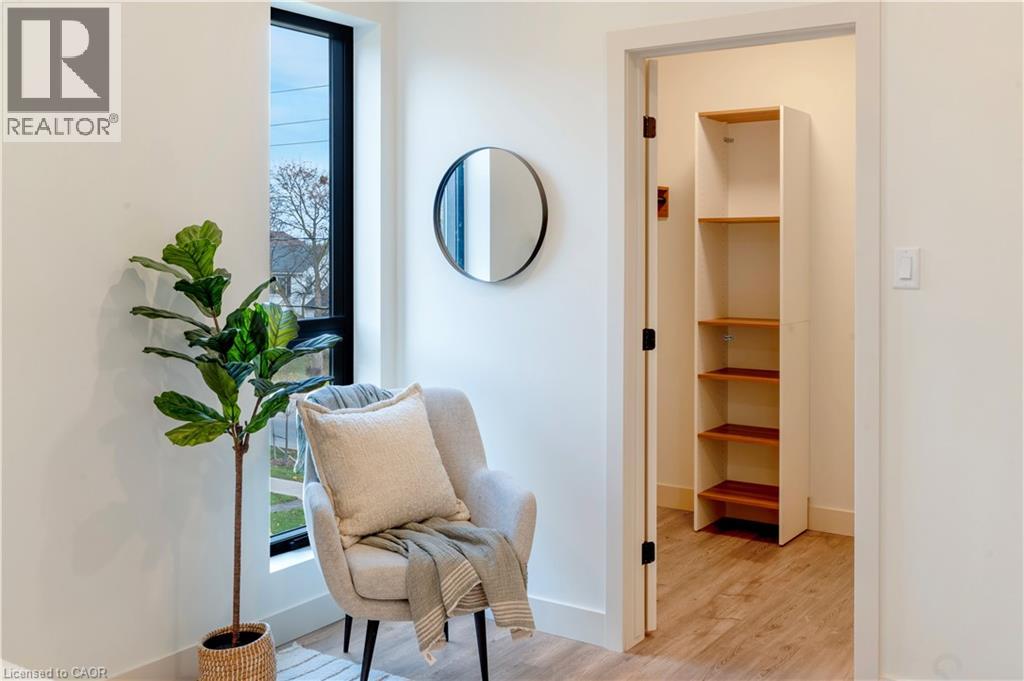 4390 Hillview Drive Unit# 201, Beamsville, Ontario  L0R 1B1 - Photo 8 - 40792250