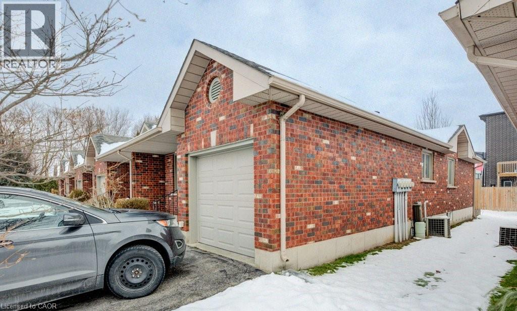 694 Grey Street Unit# 13, Brantford, Ontario  N3S 4Y4 - Photo 39 - 40791666