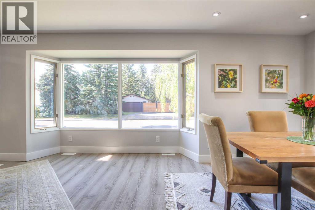 511 Cedarille Crescent Sw, Calgary, Alberta  T2W 2H6 - Photo 8 - A2263171