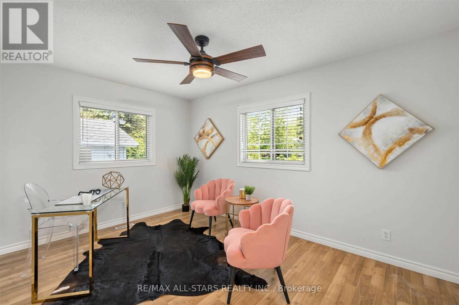 4 Alice Avenue, Georgina, Ontario  L3P 3C8 - Photo 17 - N12590334