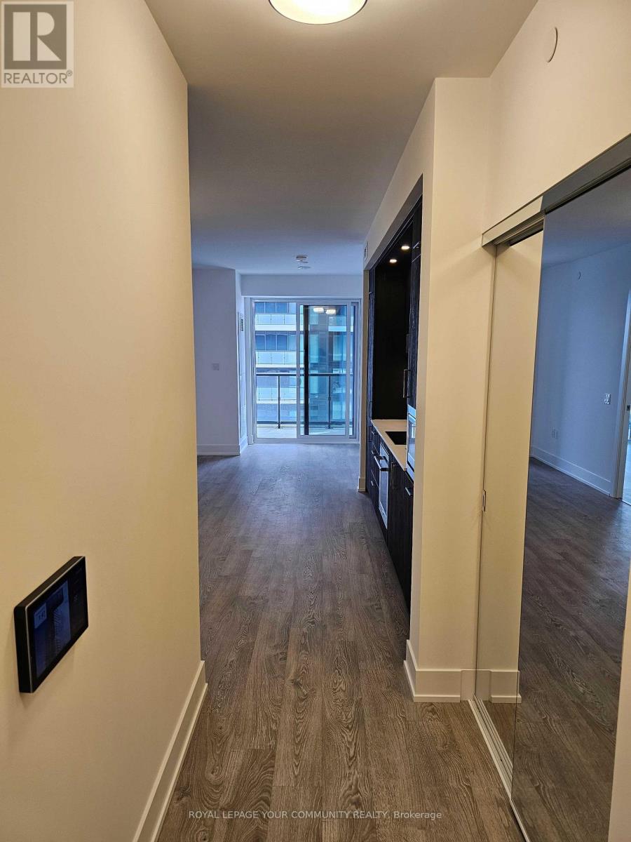 2305 - 10 Inn On The Park Drive, Toronto (Banbury-Don Mills), Ontario  M3C 0P9 - Photo 3 - C12602416