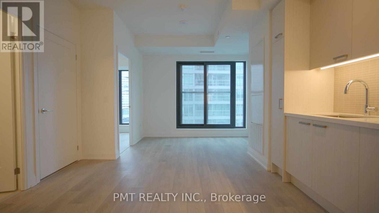 2409 - 20 Soudan Avenue, Toronto (Mount Pleasant West), Ontario  M4S 1V5 - Photo 2 - C12602464