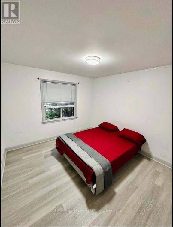 26 Kenton Drive, Toronto (Newtonbrook West), Ontario  M2R 2H8 - Photo 6 - C12602506