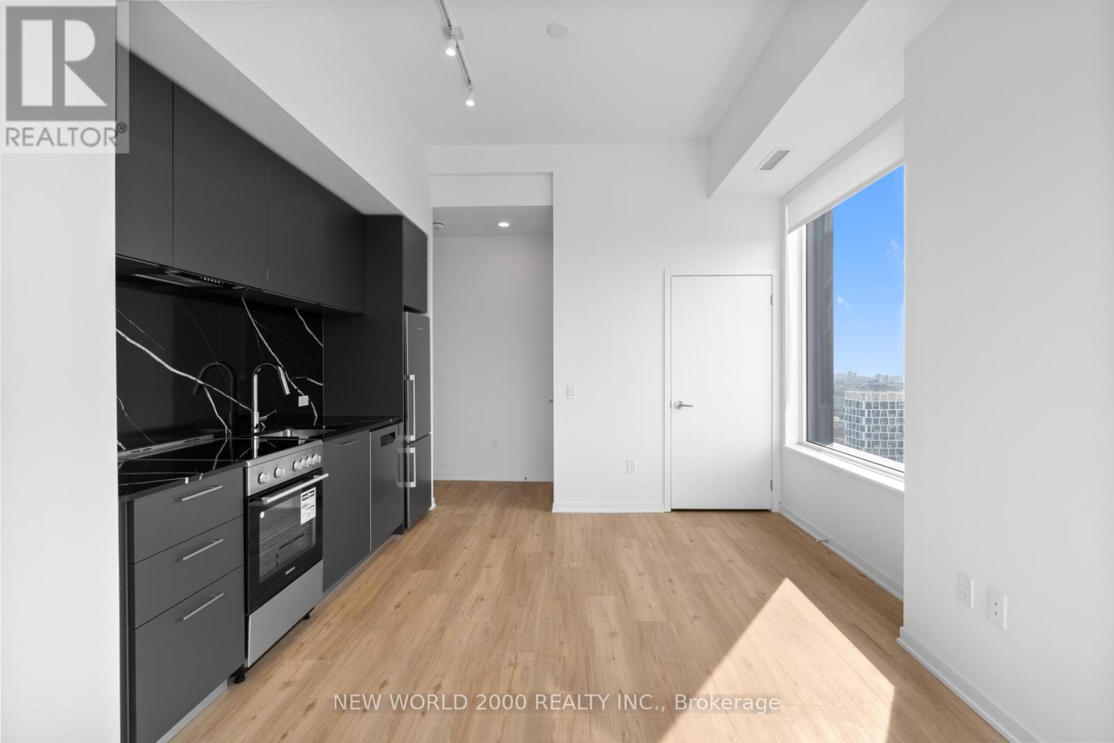 1711 - 101 Roehampton Avenue, Toronto (Mount Pleasant West), Ontario  M4P 2W2 - Photo 10 - C12602560