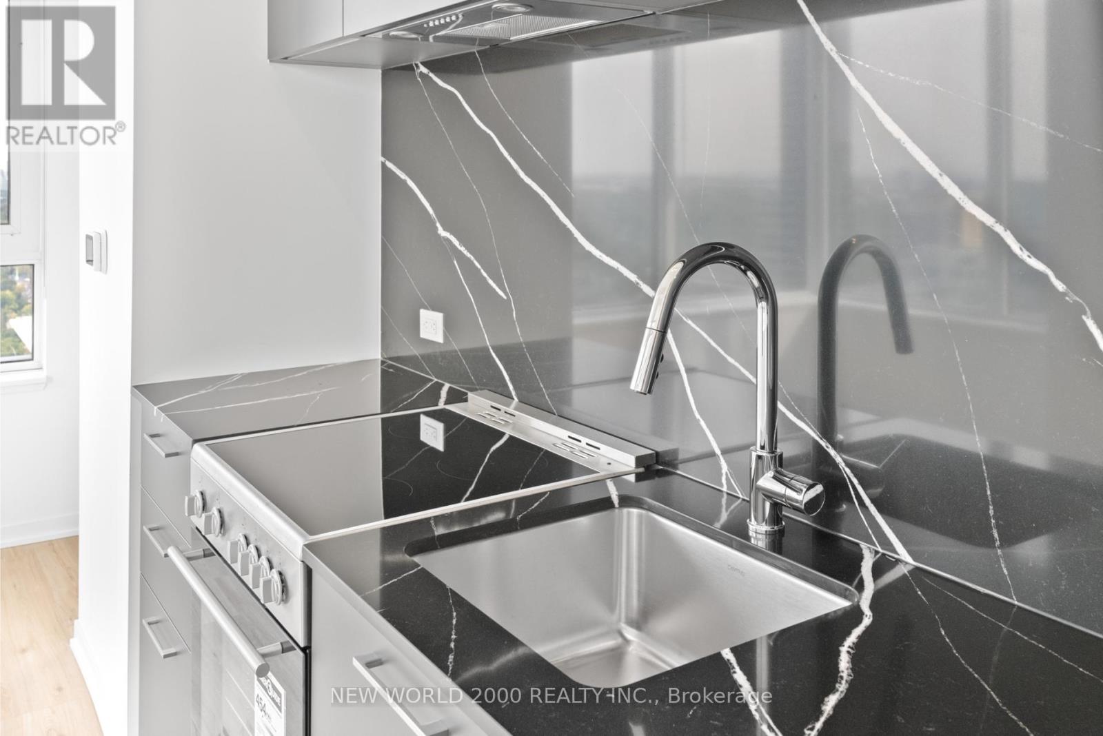 1711 - 101 Roehampton Avenue, Toronto (Mount Pleasant West), Ontario  M4P 2W2 - Photo 11 - C12602560