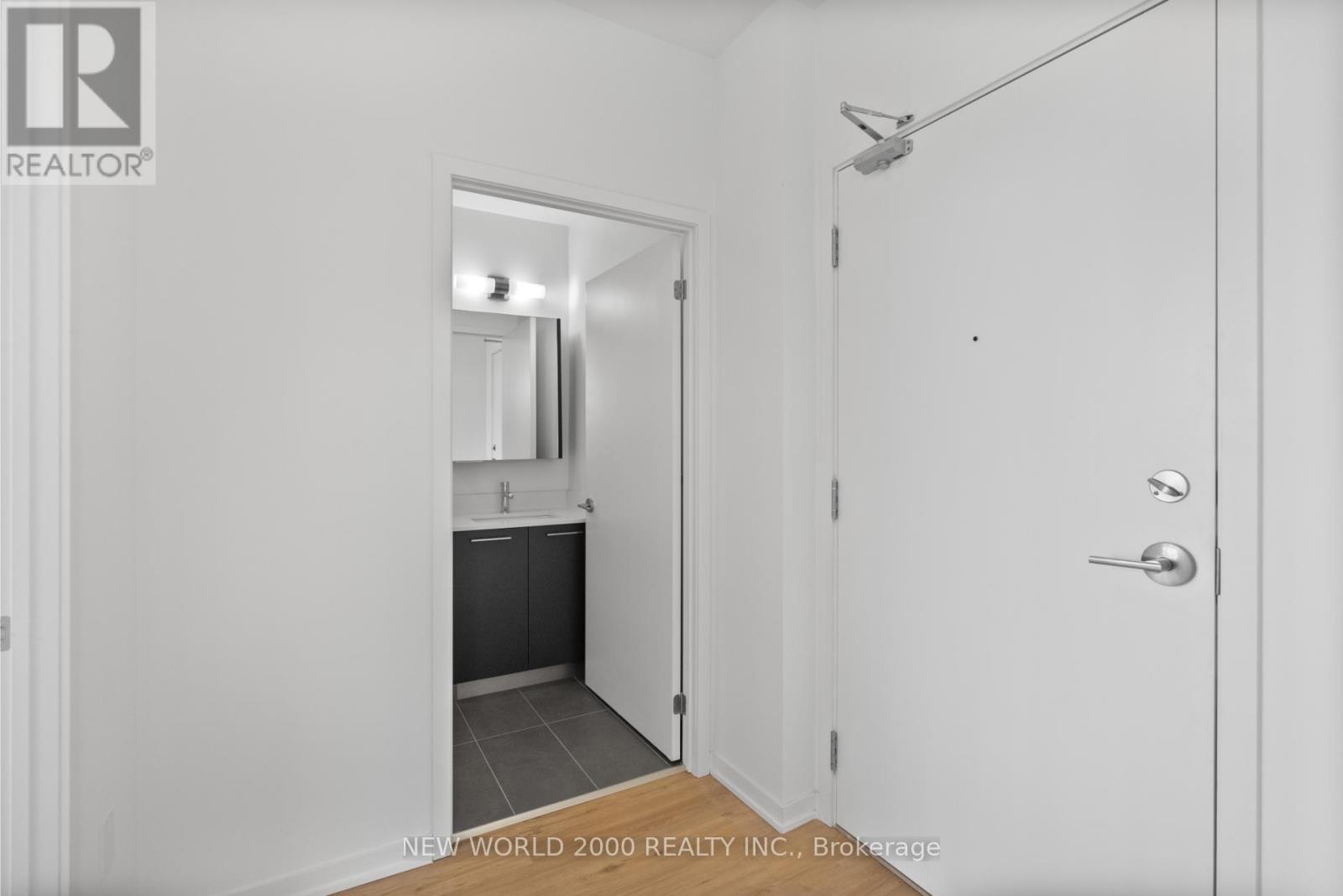 1711 - 101 Roehampton Avenue, Toronto (Mount Pleasant West), Ontario  M4P 2W2 - Photo 21 - C12602560