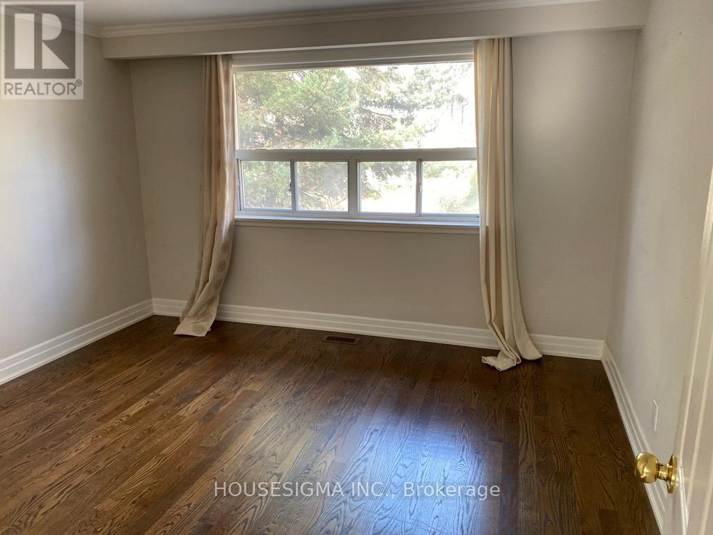 Main - 139 Horsham Avenue, Toronto, Ontario  M2N 2A3 - Photo 13 - C12602594