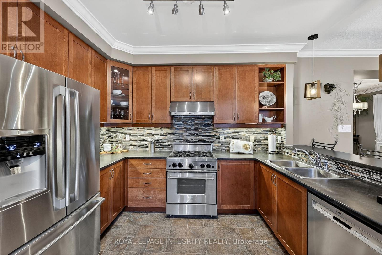 317 River Landing Avenue, Ottawa, Ontario  K2J 3V4 - Photo 15 - X12561504