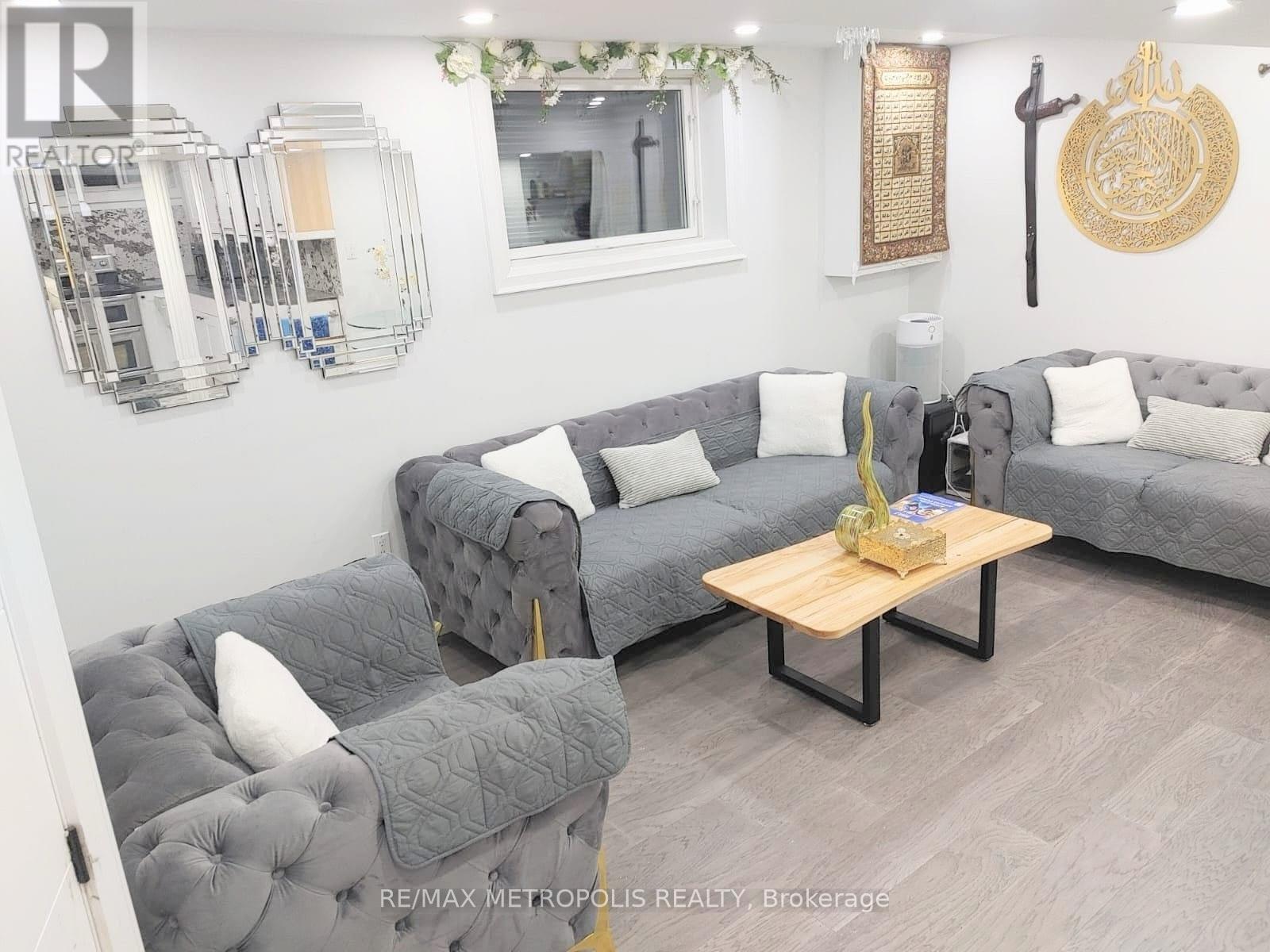 Bsmt - 61 Mandrake Street, Ajax, Ontario  L1S 5H2 - Photo 3 - E12602468