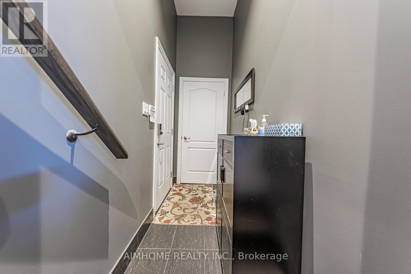 986 Wilbur Pipher Circle, Newmarket, Ontario  L3X 0G5 - Photo 21 - N12602402