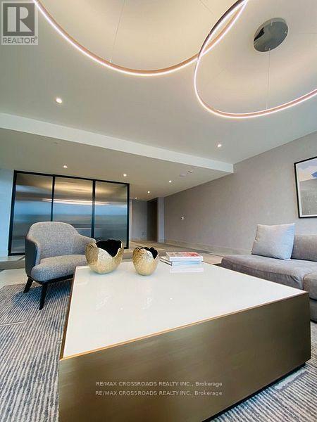 219 - 185 Deerfield Road, Newmarket, Ontario  L3Y 0G7 - Photo 14 - N12602418