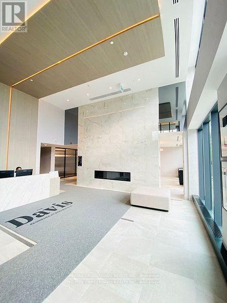 219 - 185 Deerfield Road, Newmarket, Ontario  L3Y 0G7 - Photo 5 - N12602418