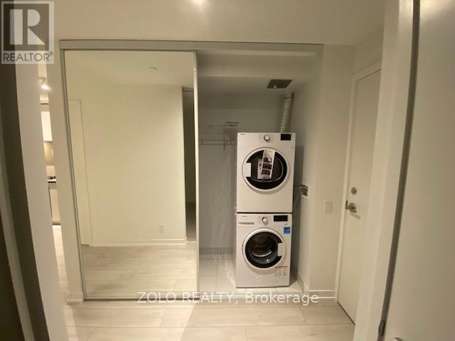 802 - 5 Buttermill Avenue, Vaughan, Ontario  L4K 0J5 - Photo 5 - N12602442