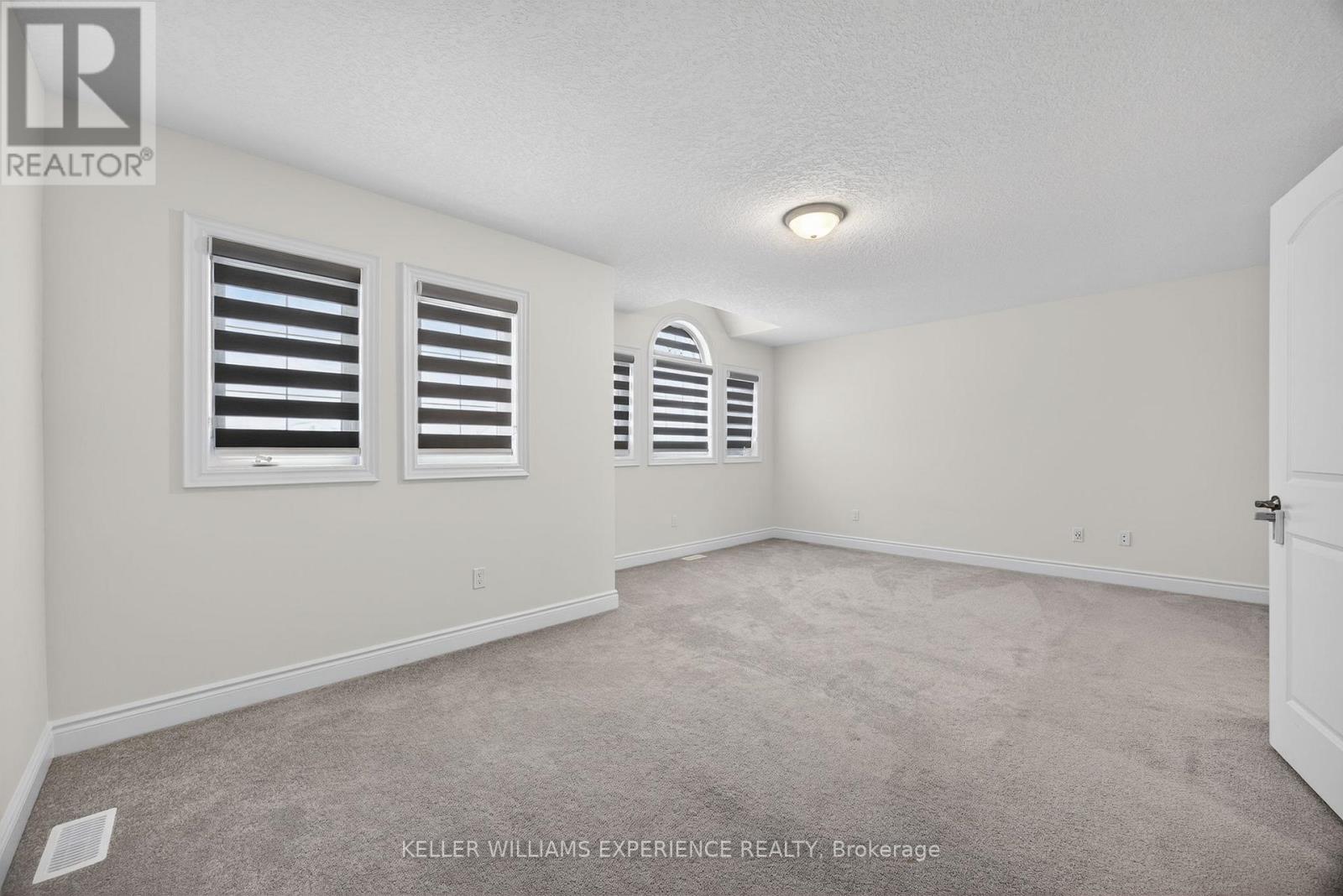 1606 Rizzardo Crescent, Innisfil, Ontario  L9S 0L7 - Photo 15 - N12602592