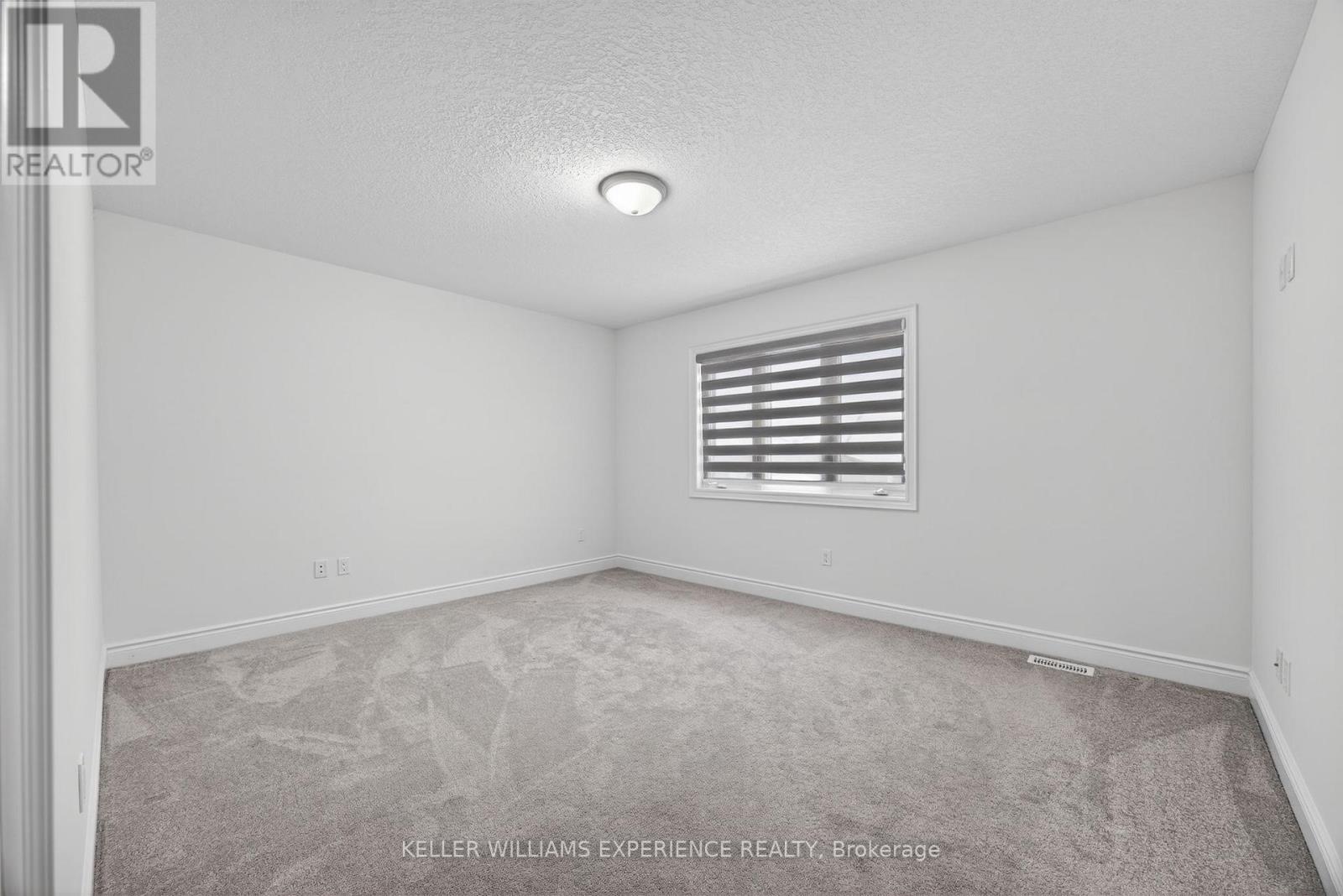 1606 Rizzardo Crescent, Innisfil, Ontario  L9S 0L7 - Photo 19 - N12602592