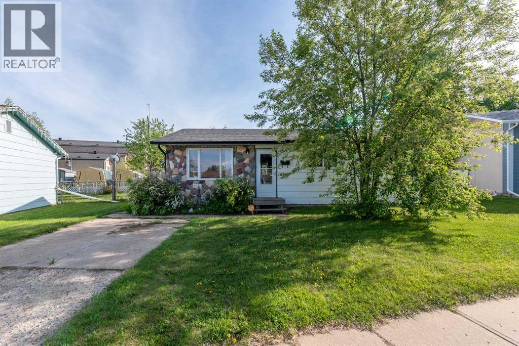 4743 Barr Crescent, lloydminster, Saskatchewan