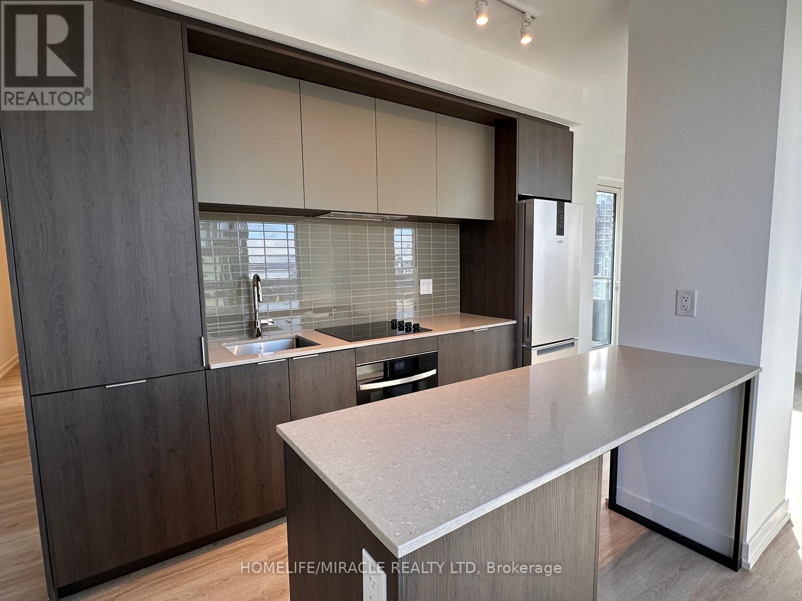 2710 - 395 Square One Drive, Mississauga, Ontario  L5B 0P6 - Photo 3 - W12602494