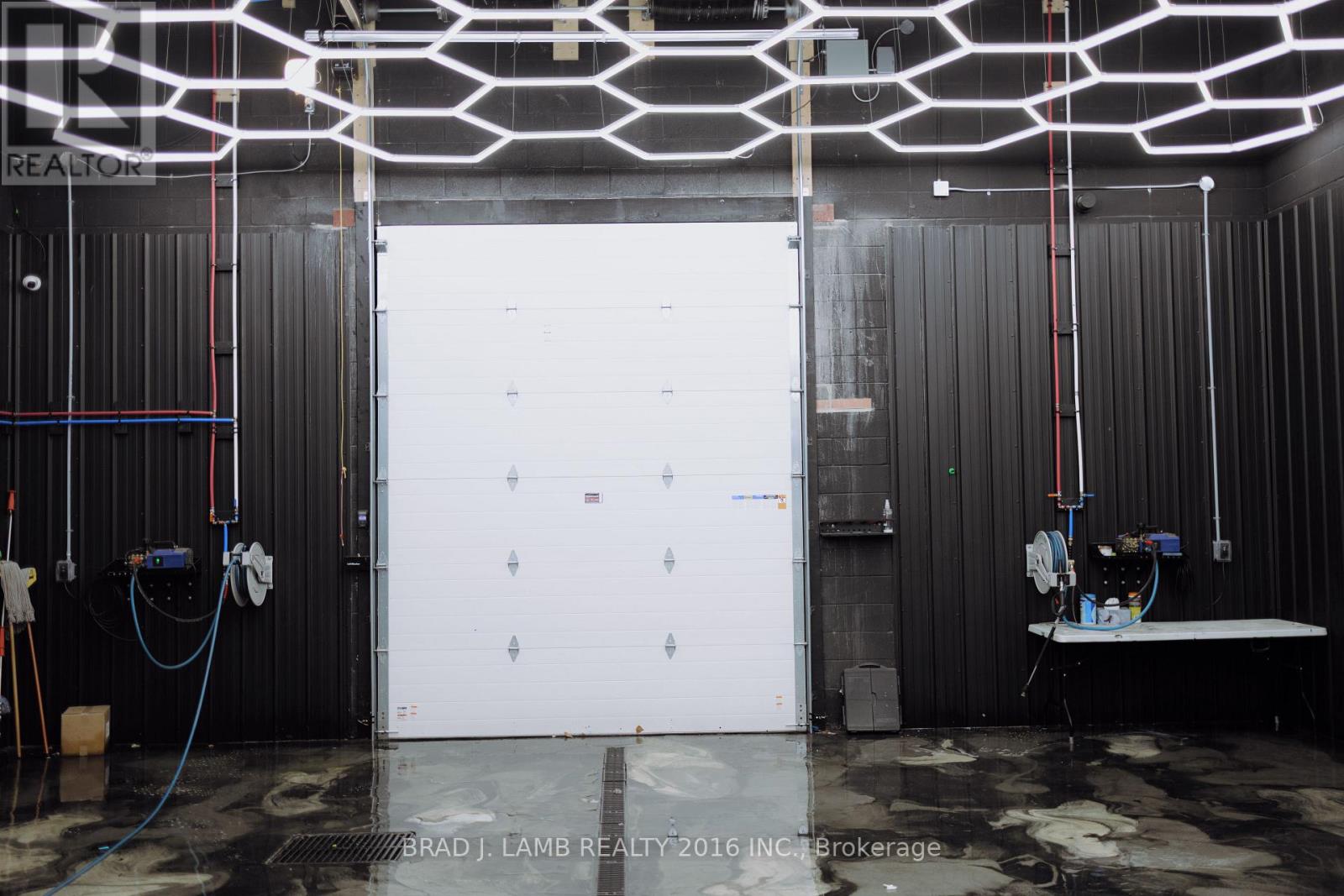 186 Mulock Avenue, Toronto, Ontario  M6N 3C8 - Photo 26 - W12602504