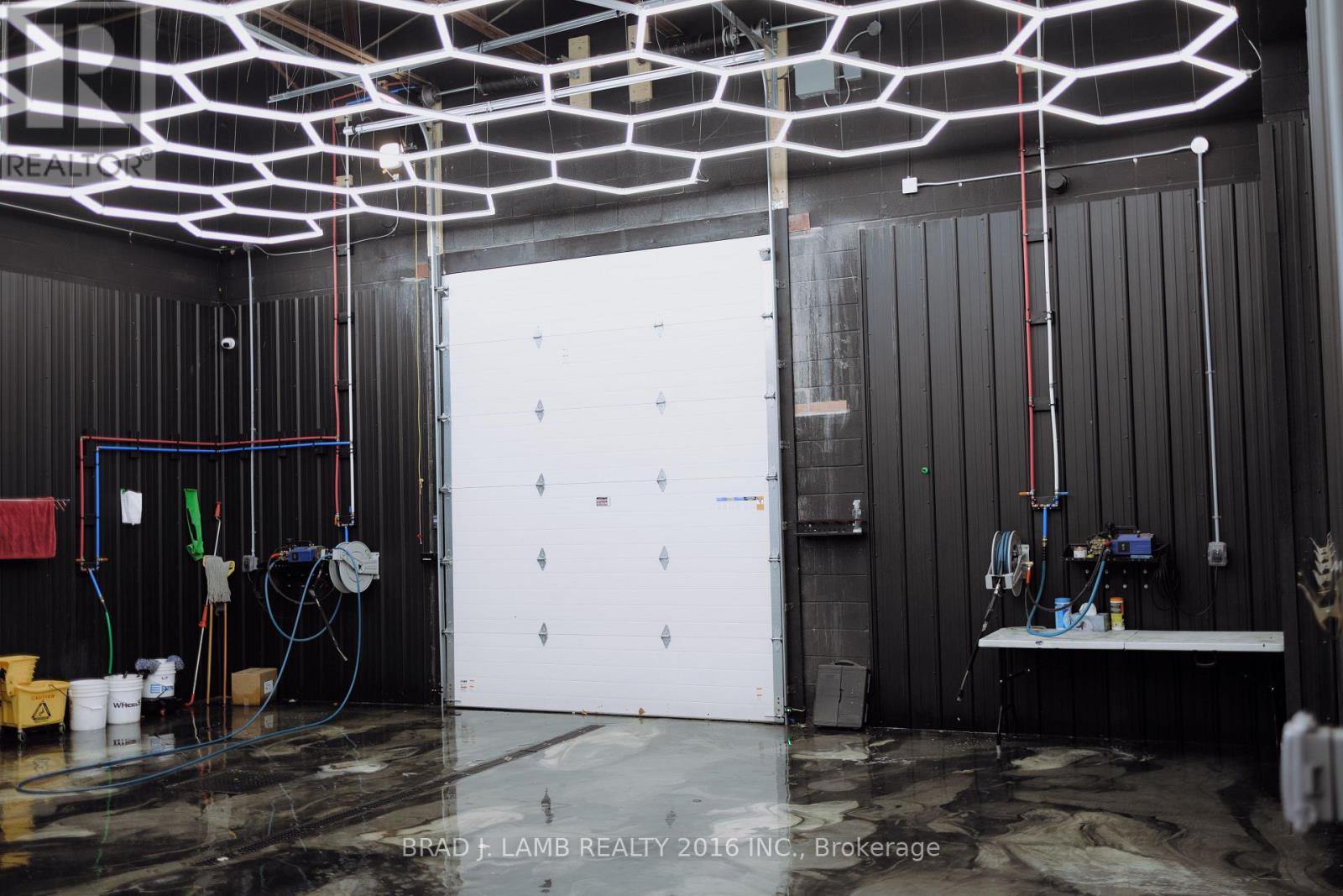 186 Mulock Avenue, Toronto, Ontario  M6N 3C8 - Photo 27 - W12602504