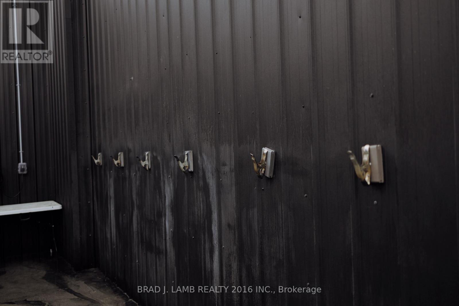 186 Mulock Avenue, Toronto, Ontario  M6N 3C8 - Photo 28 - W12602504