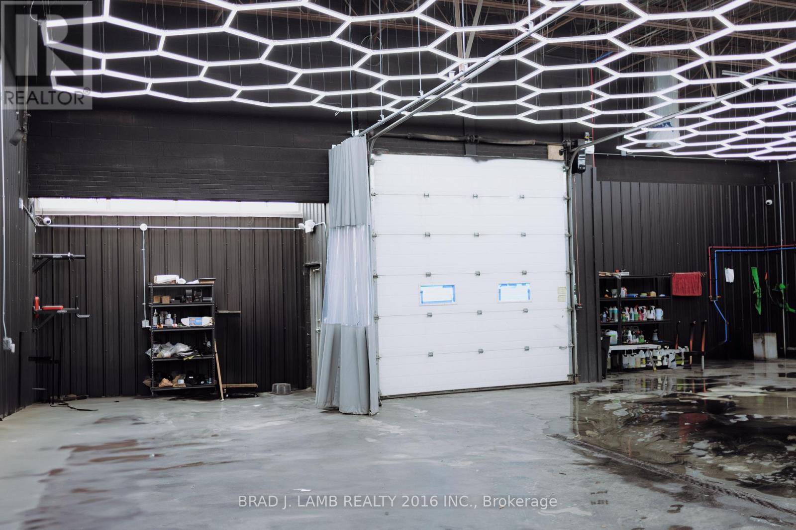 186 Mulock Avenue, Toronto, Ontario  M6N 3C8 - Photo 37 - W12602504