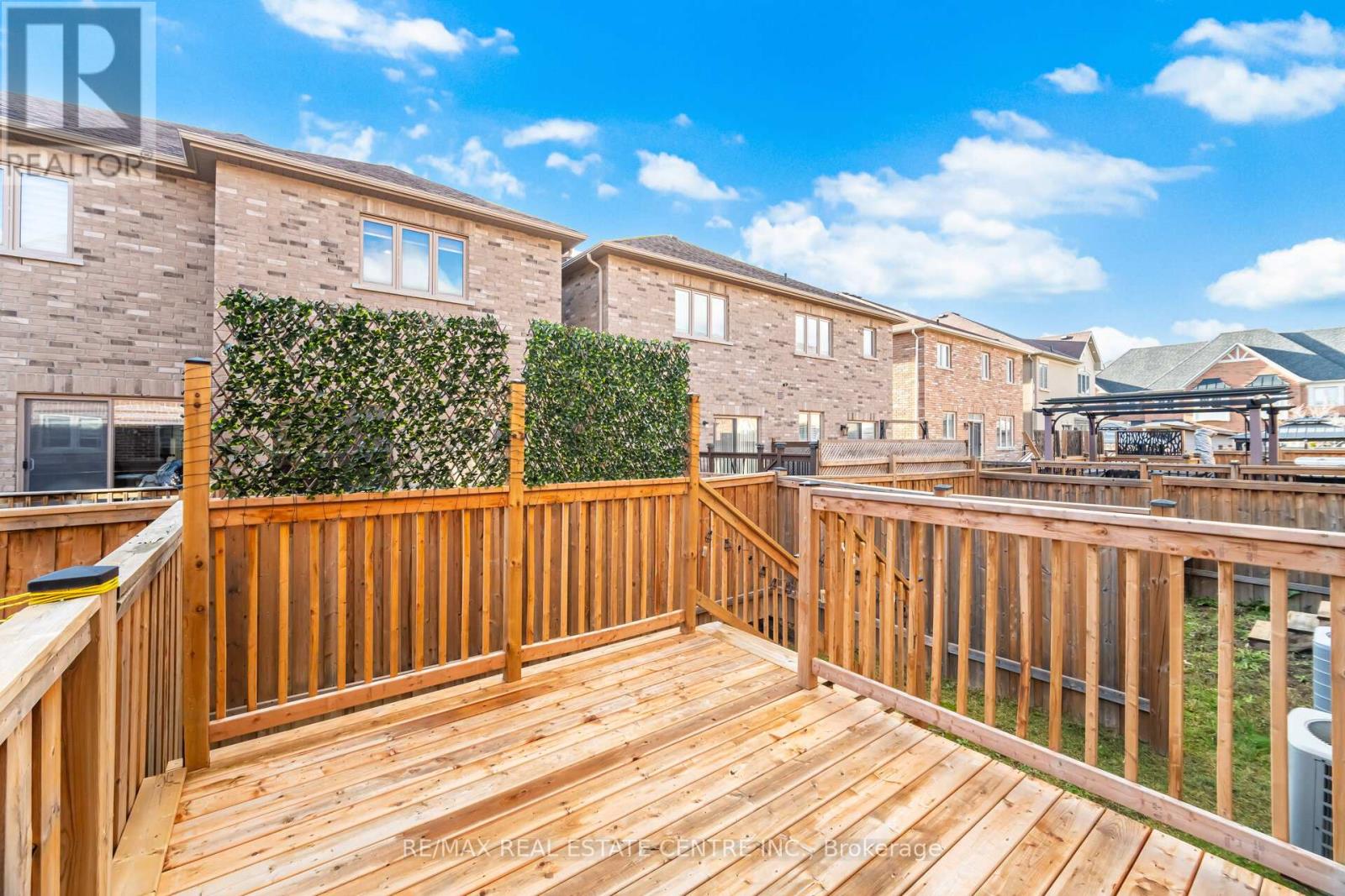 11 Yately Street, Brampton, Ontario  L7A 4R9 - Photo 26 - W12602546