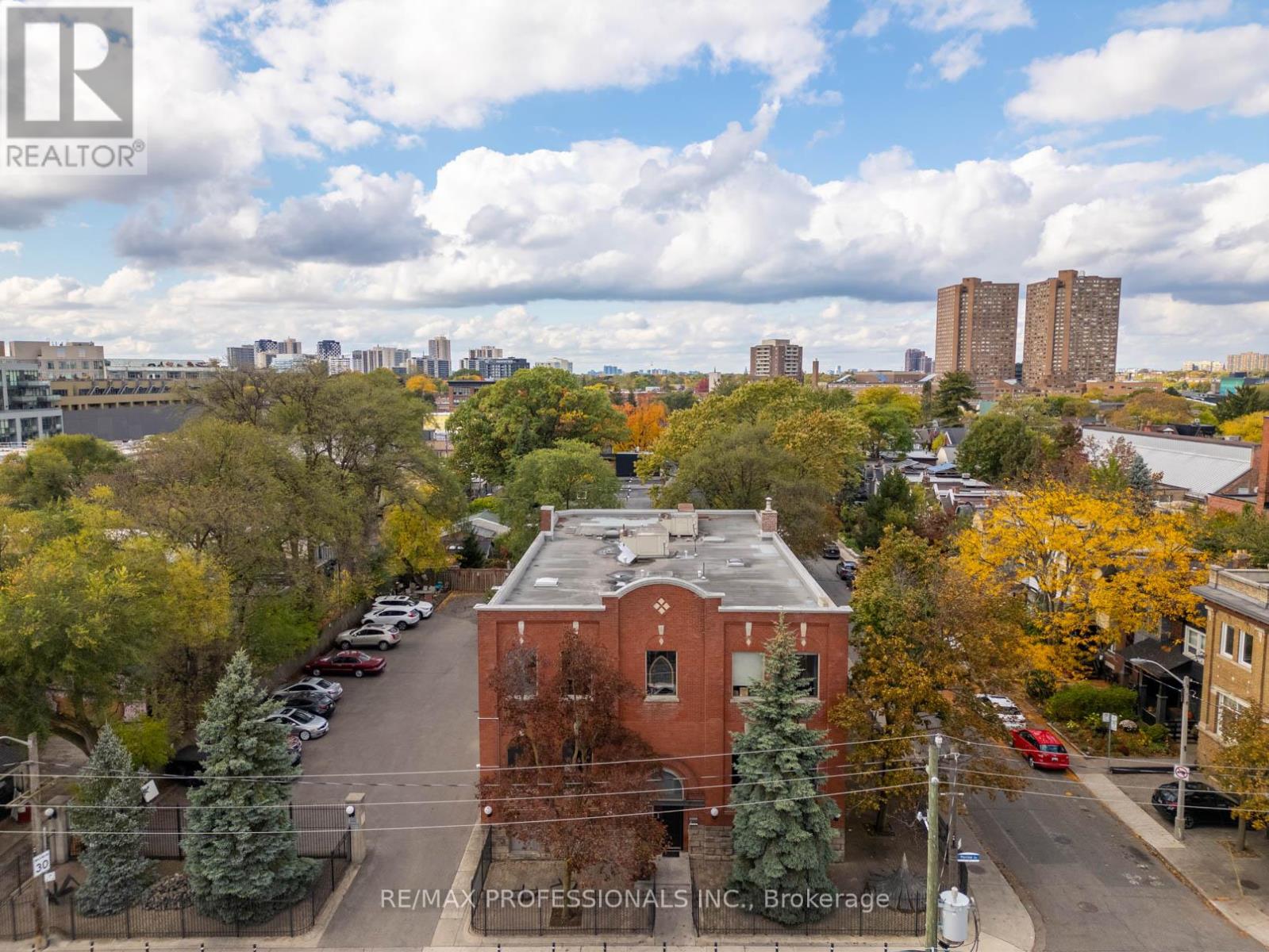 G3 - 10 Morrow Avenue, Toronto, Ontario  M6R 2J1 - Photo 32 - W12602590