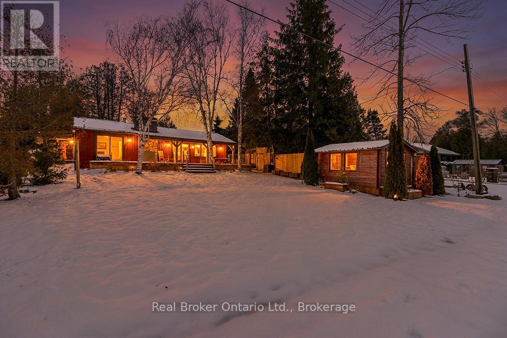 111 Wilson Drive, Georgian Bluffs, Ontario  N0H 2T0 - Photo 2 - X12602652