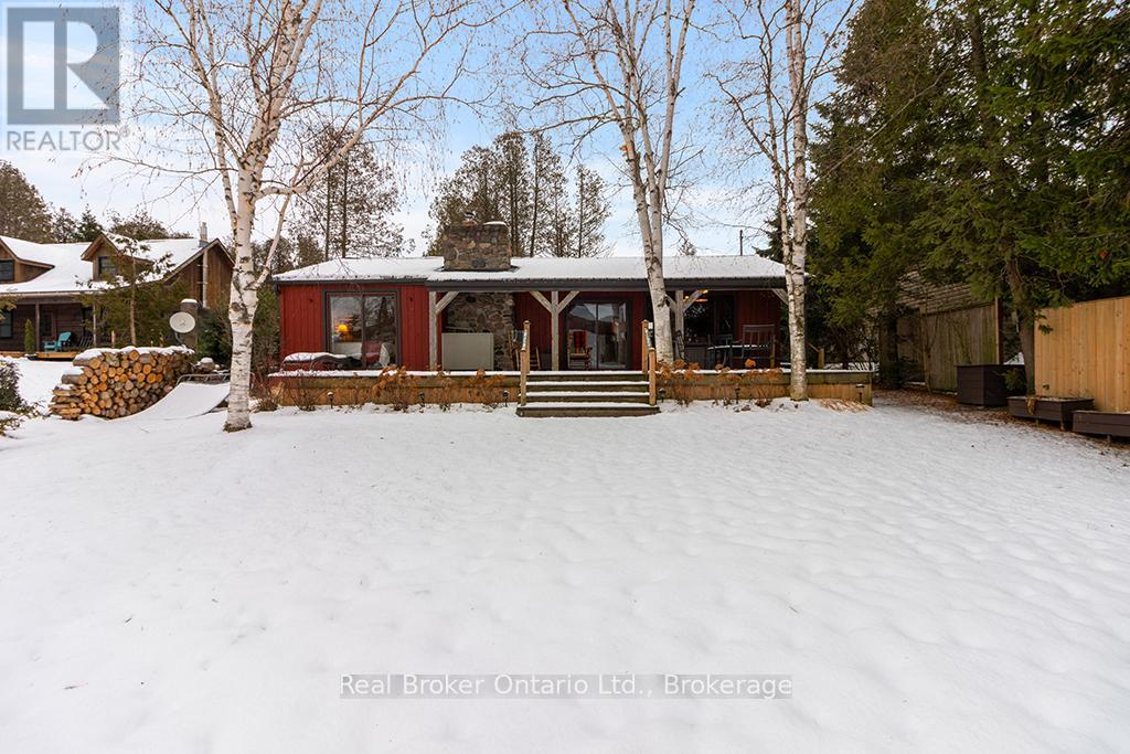 111 Wilson Drive, Georgian Bluffs, Ontario  N0H 2T0 - Photo 31 - X12602652