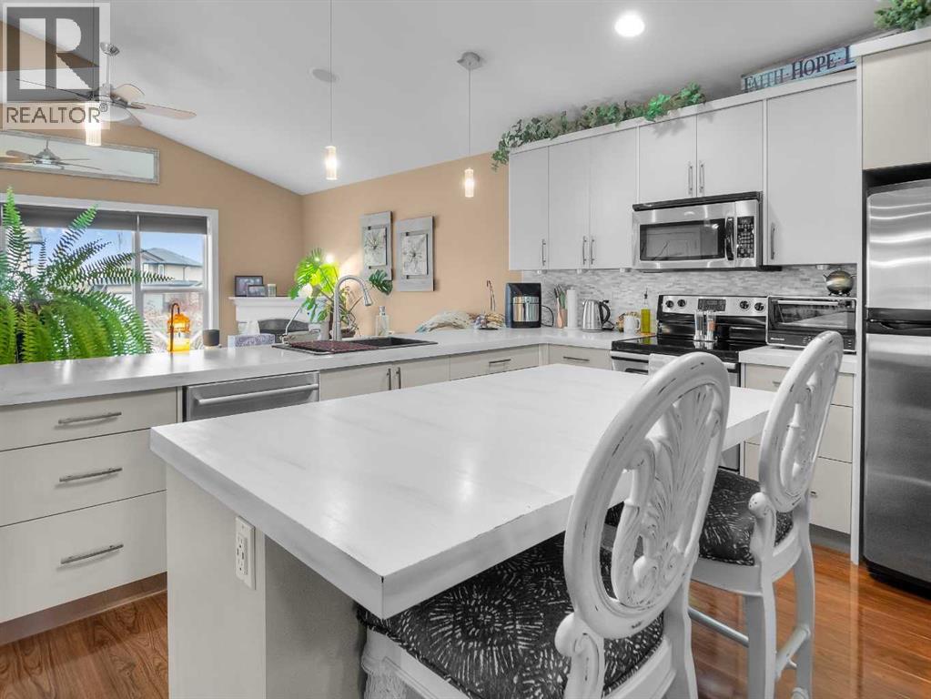 36 Kershaw Close, Red Deer, Alberta  T4P 0H4 - Photo 6 - A2269293