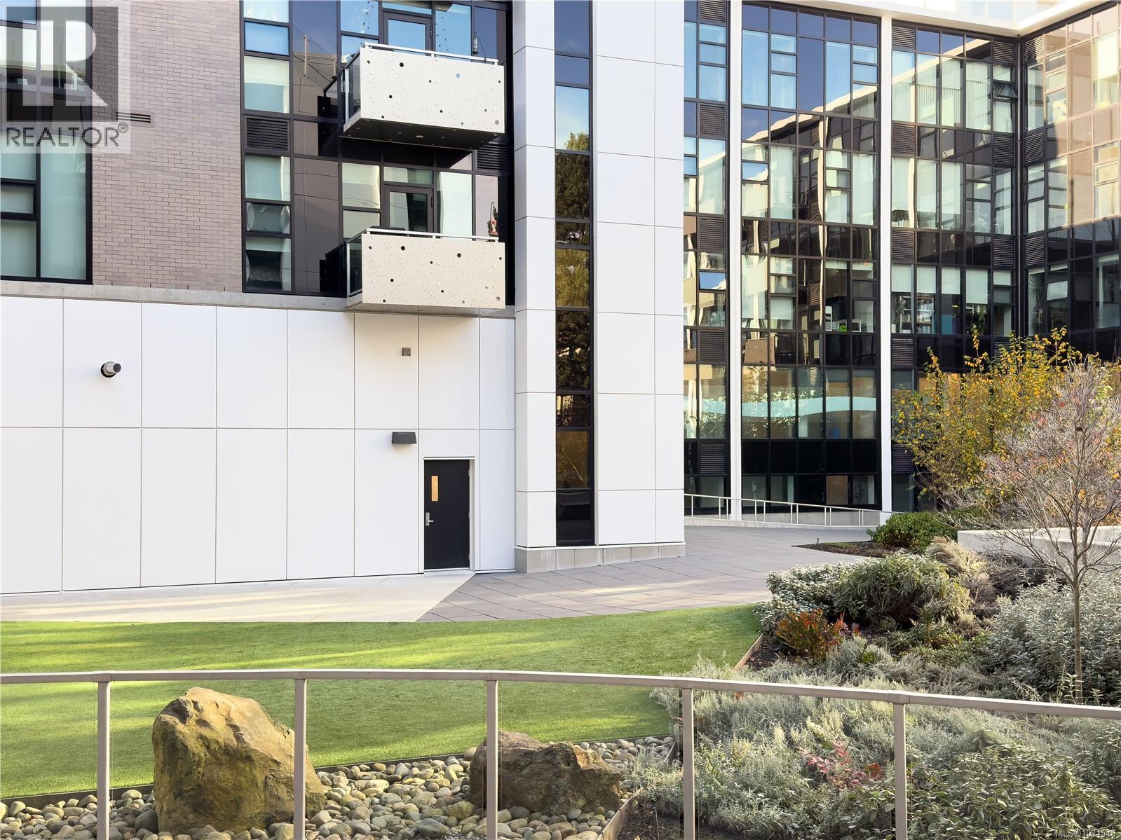 N312 1105 Pandora Ave, Victoria, British Columbia  V8V 3P9 - Photo 51 - 1021546