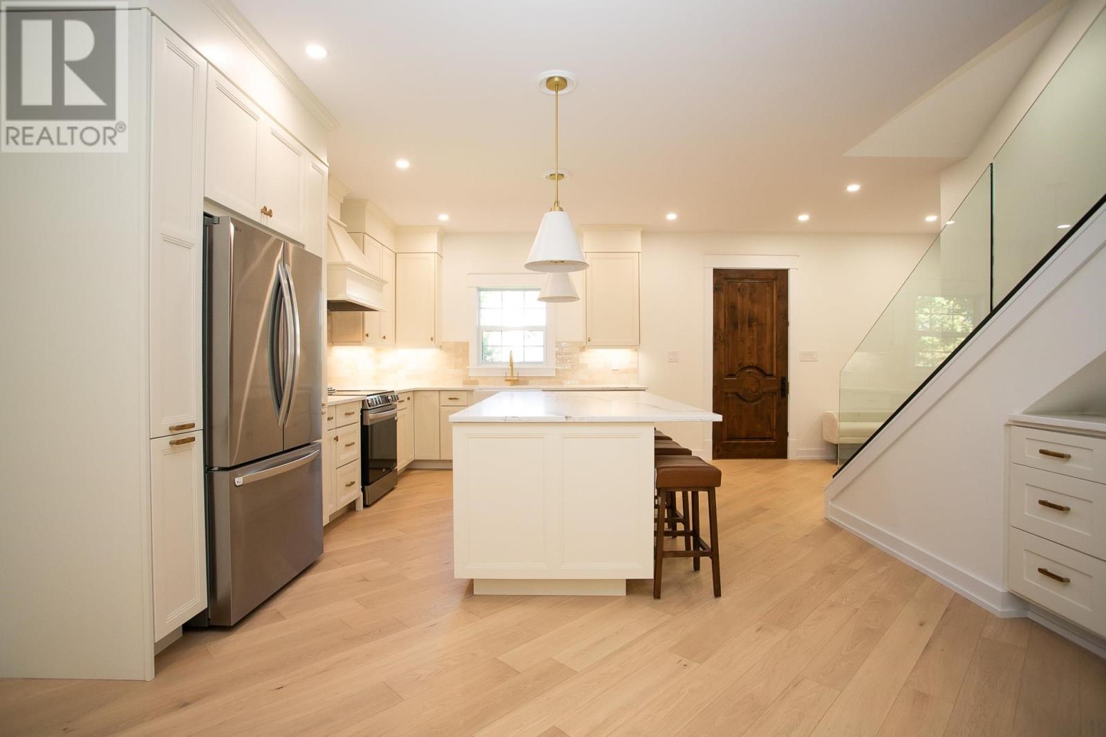 8 Bluffs Dr, Sault Ste. Marie, Ontario P6A 0B4 - Photo 10 - SM250386