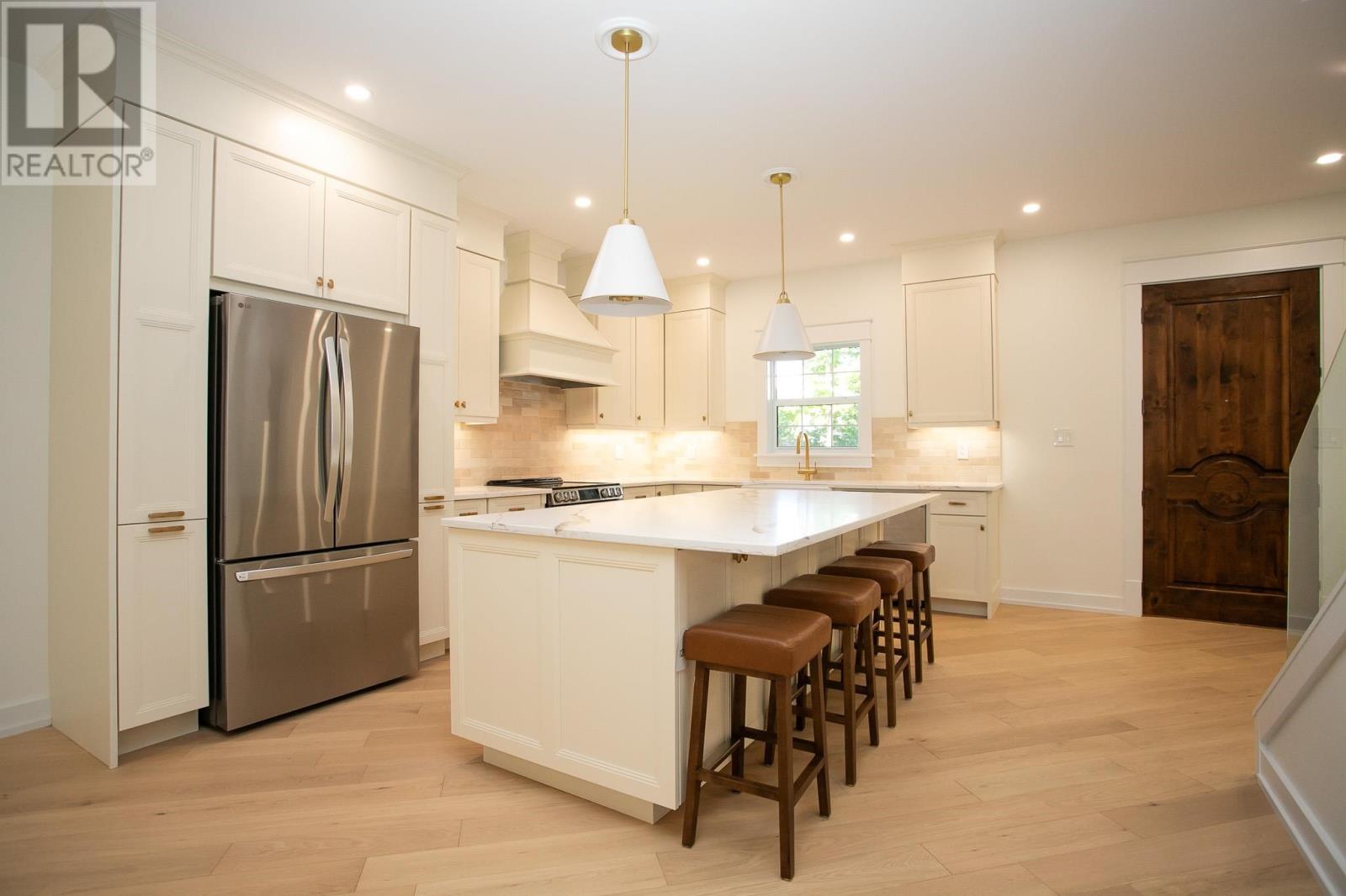 8 Bluffs Dr, Sault Ste. Marie, Ontario P6A 0B4 - Photo 9 - SM250386