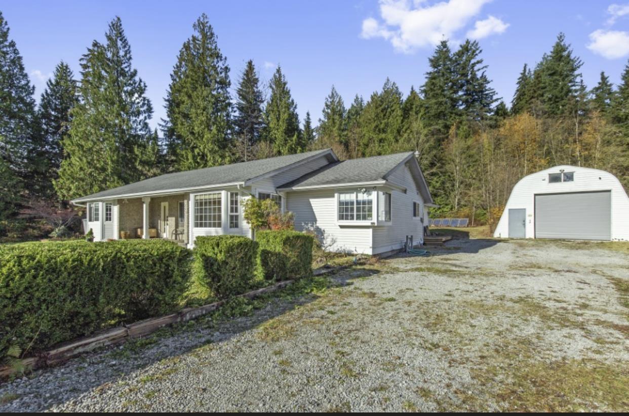 30317 Berg Avenue, Mission, British Columbia  V4S 1C8 - Photo 5 - R3065953