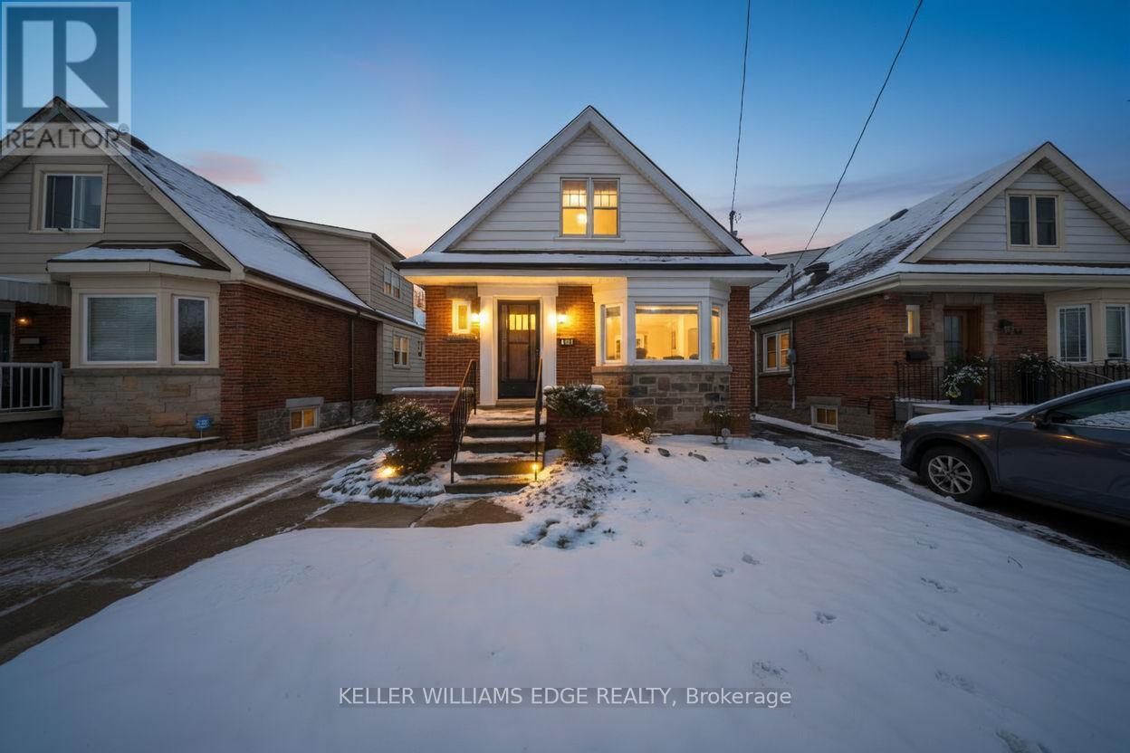 186 HUXLEY AVENUE S, Hamilton, Ontario