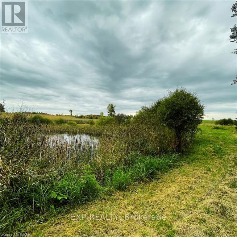 813016 East Back Line E, Grey Highlands, Ontario  N0C 1L0 - Photo 18 - X12602490