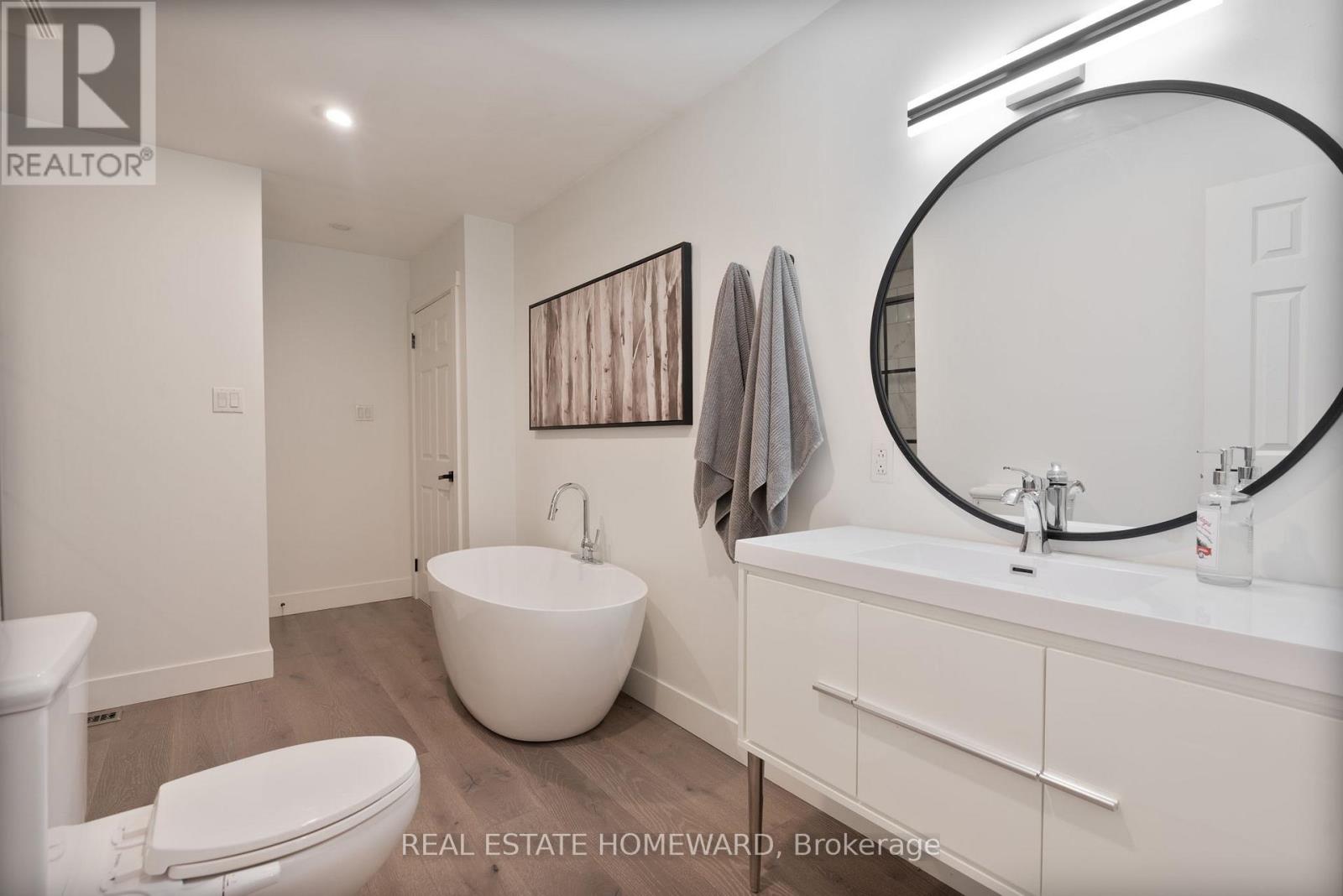 2150 Thornicroft Crescent, London South, Ontario  N6P 1T7 - Photo 11 - X12602532