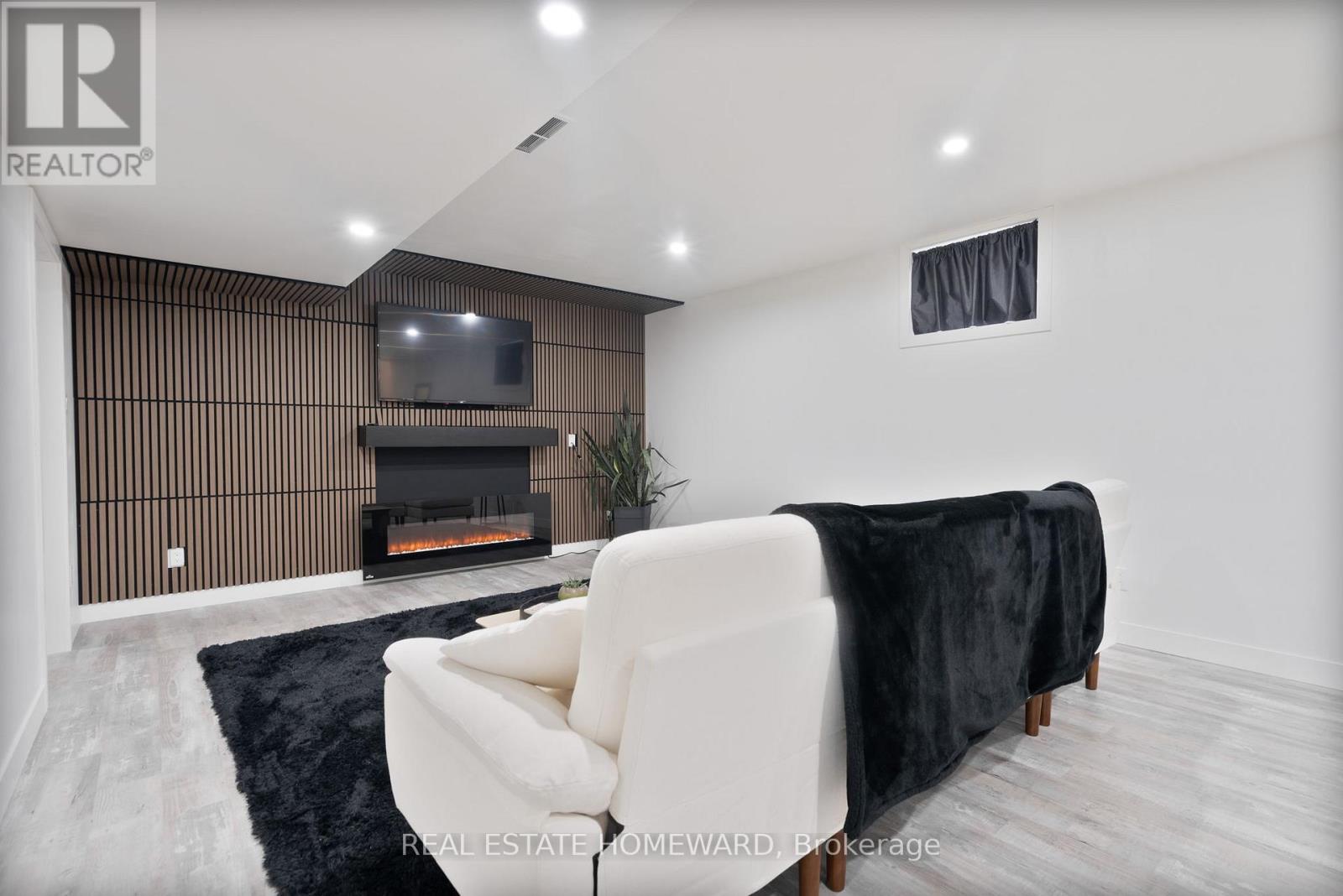 2150 Thornicroft Crescent, London South, Ontario  N6P 1T7 - Photo 20 - X12602532