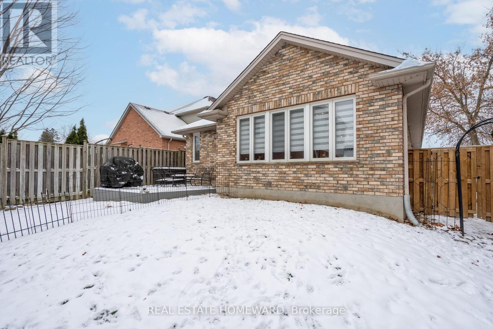 2150 Thornicroft Crescent, London South, Ontario  N6P 1T7 - Photo 29 - X12602532