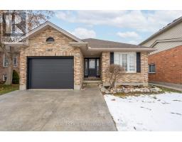 2150 THORNICROFT CRESCENT, London South, Ontario