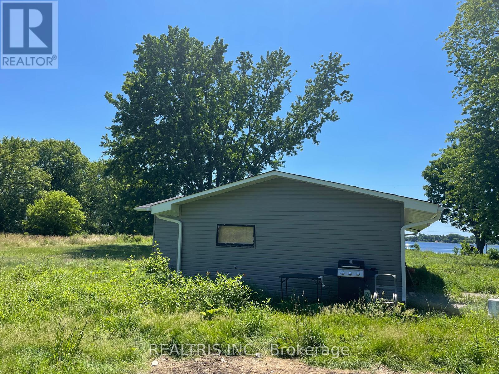 22499 Loyalist Parkway, Quinte West, Ontario  K8N 5P7 - Photo 16 - X12602570