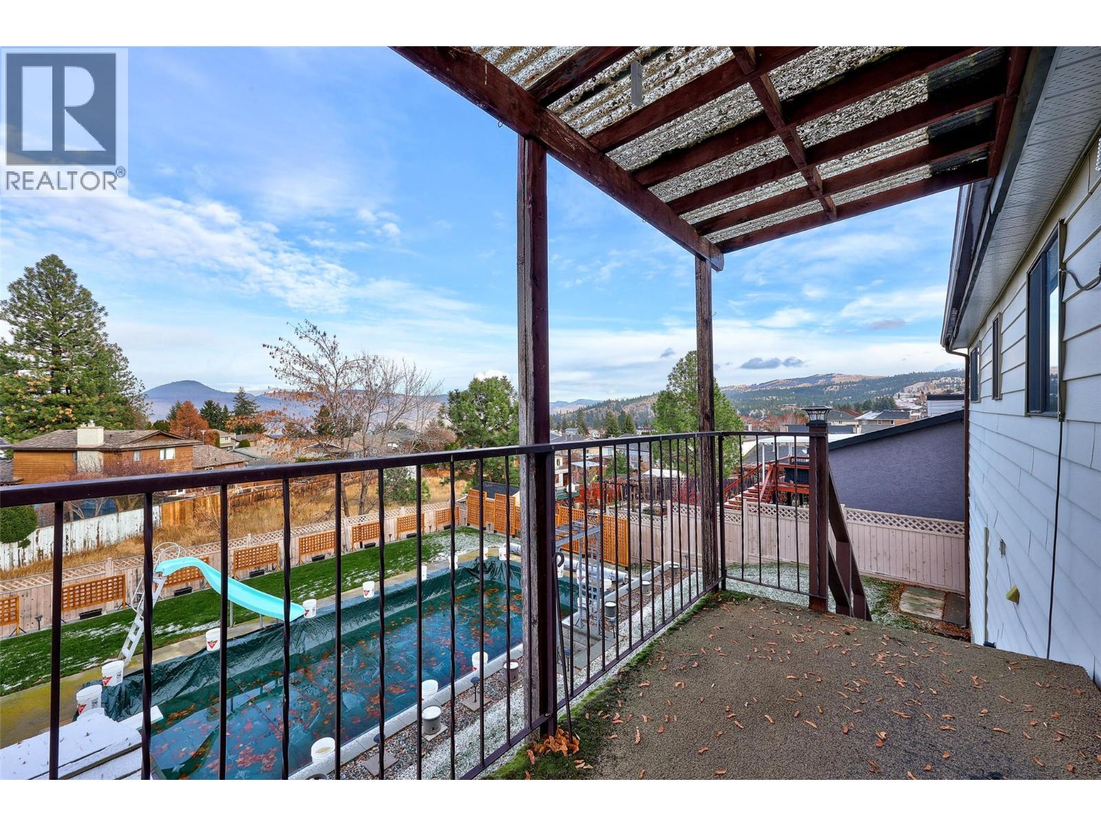 436 Garibaldi Drive, Kamloops, British Columbia  V2E 2A9 - Photo 10 - 10370453