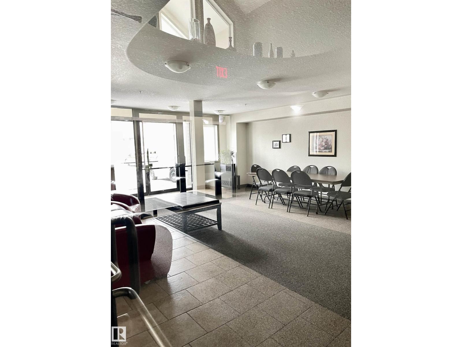 #216 12550 140 Av Nw, Edmonton, Alberta  T5X 6J4 - Photo 2 - E4467444