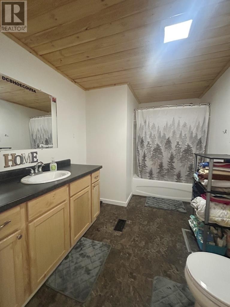 917 Phair Avenue, Fort Frances, Ontario  P9A 2M6 - Photo 12 - TB253546