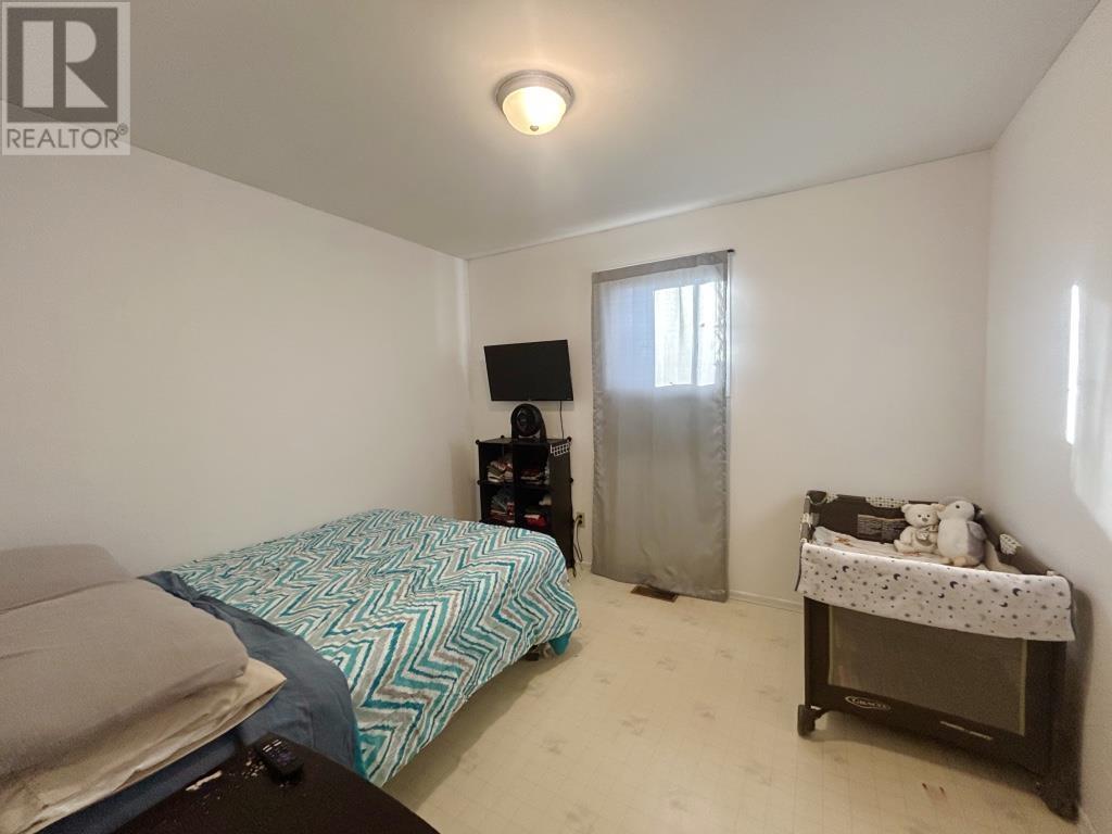 917 Phair Avenue, Fort Frances, Ontario  P9A 2M6 - Photo 16 - TB253546