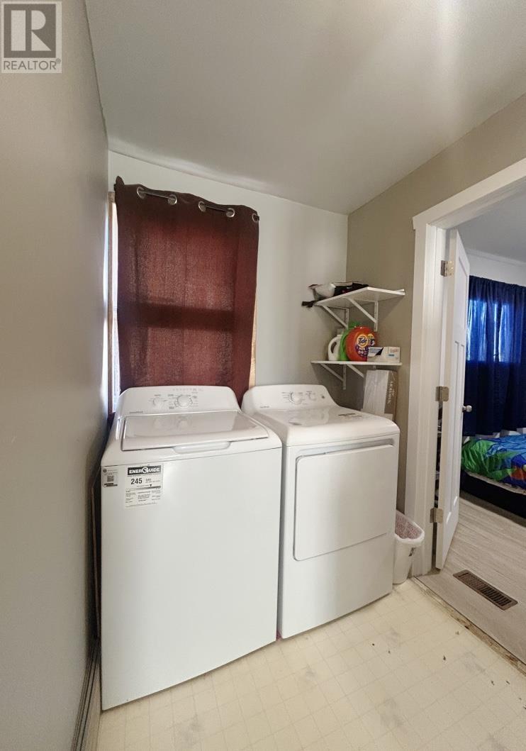 917 Phair Avenue, Fort Frances, Ontario  P9A 2M6 - Photo 15 - TB253546