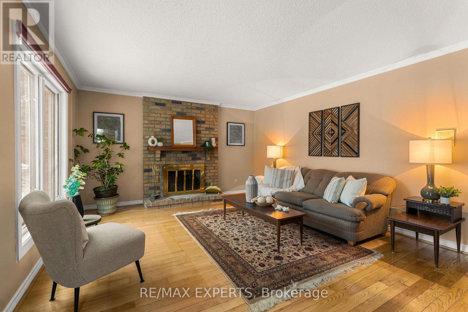 64 Craigleith Crescent, Richmond Hill, Ontario  L4E 2S4 - Photo 13 - N12602474