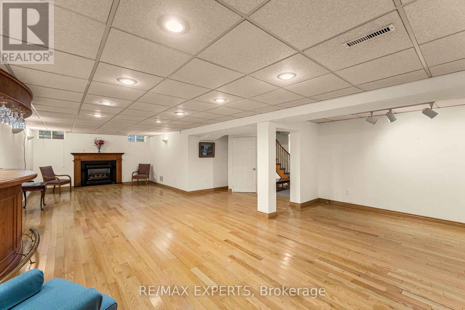 64 Craigleith Crescent, Richmond Hill, Ontario  L4E 2S4 - Photo 29 - N12602474