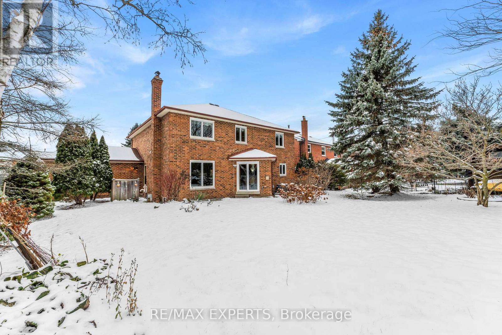 64 Craigleith Crescent, Richmond Hill, Ontario  L4E 2S4 - Photo 36 - N12602474